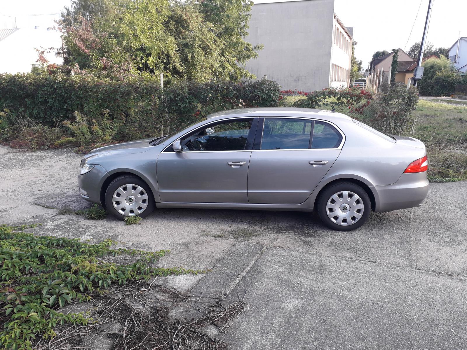 Skoda superb b6