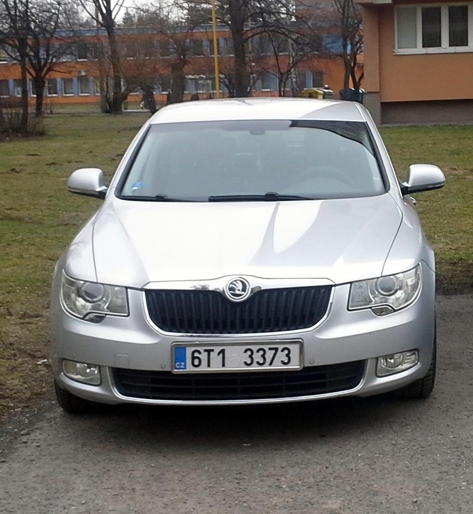 Skoda superb b6